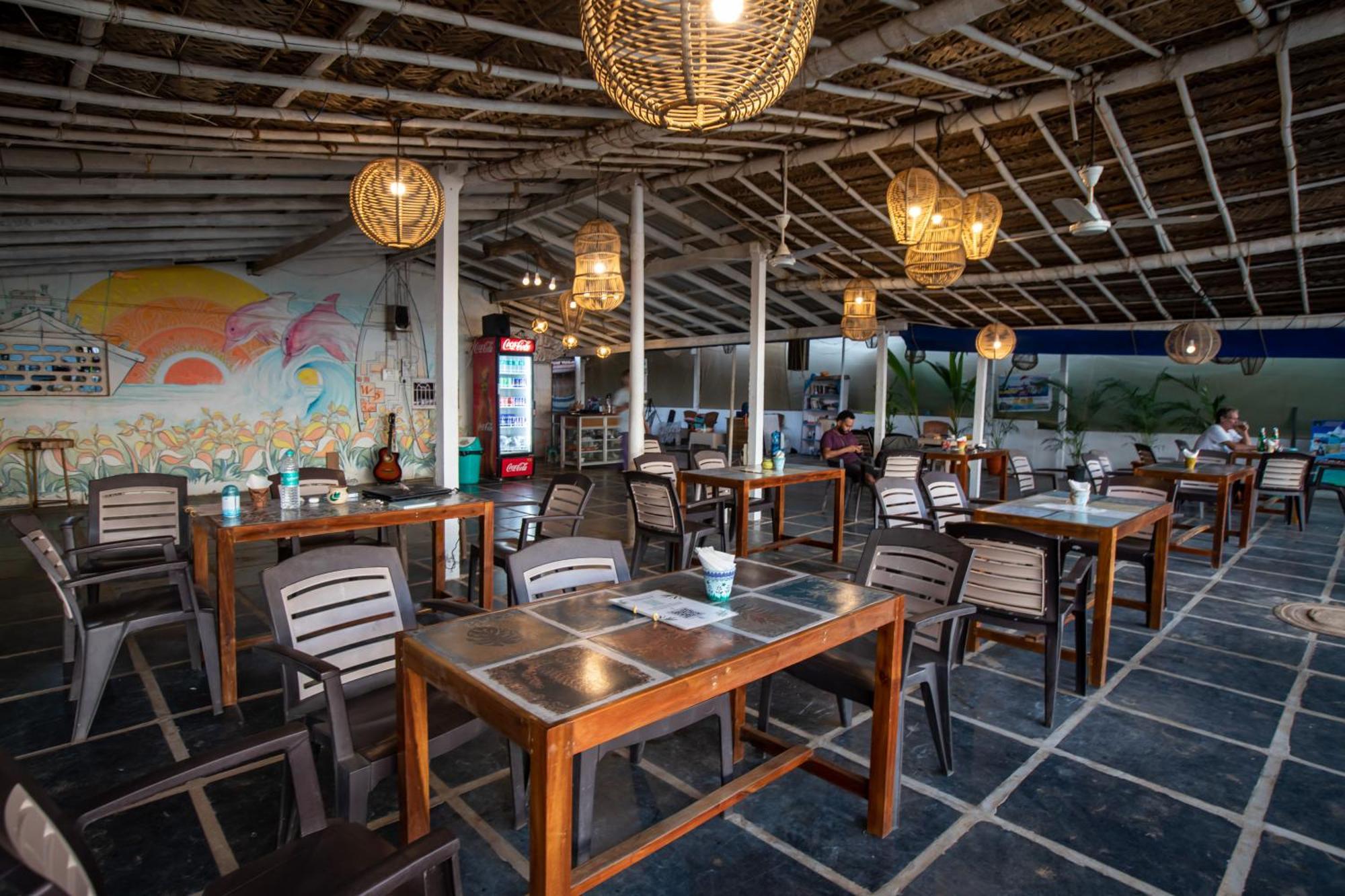 Sunset Cafe Beach Stay 고카르나 외부 사진